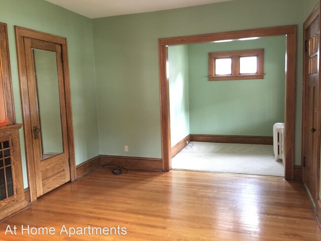Building Photo - 3 br, 1.5 bath House - 1314 Grand Ave.