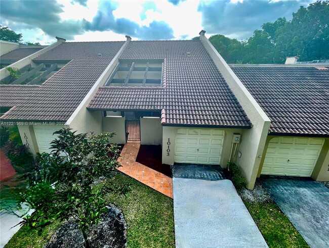 Building Photo - 10103  Costa Del Sol Blvd  F-56 Doral Fl 3...