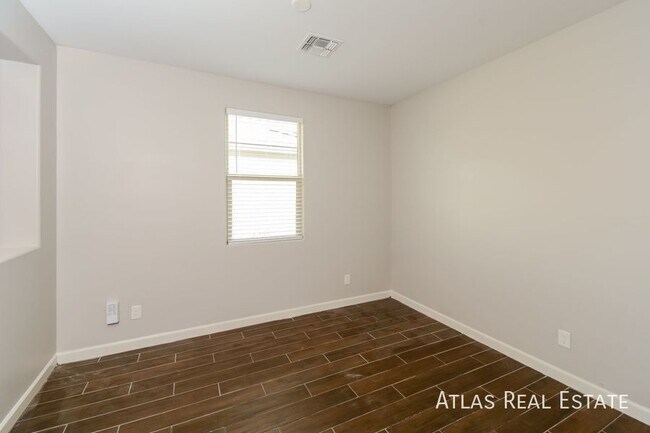 Foto del edificio - 23118 N 178th Ln