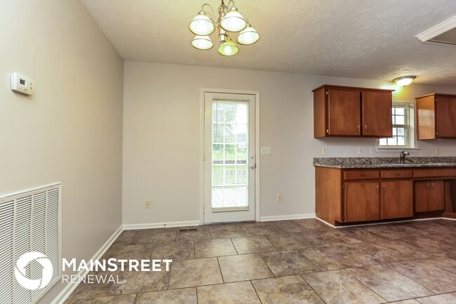 Building Photo - 434 Sondra Dr