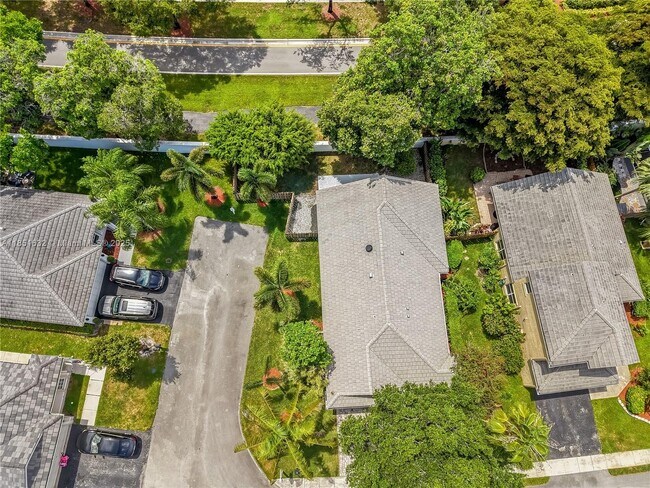 Foto del edificio - 2957 Quail Run Ln