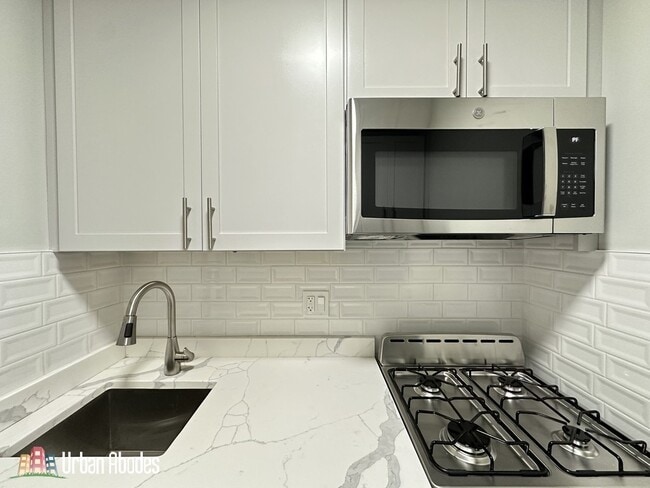 Foto del edificio - 503 W Belmont Ave