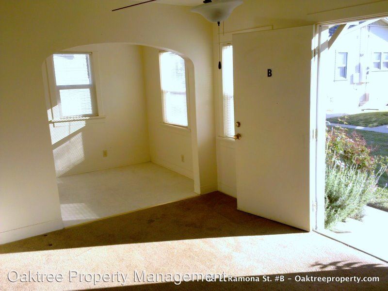 Building Photo - 68 E Ramona St