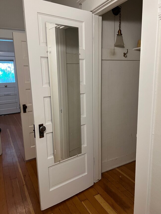 Foto del edificio - 2122 SE Belmont