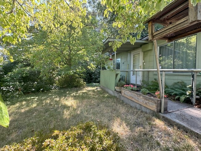 Foto del edificio - 16 Van Ness Ave