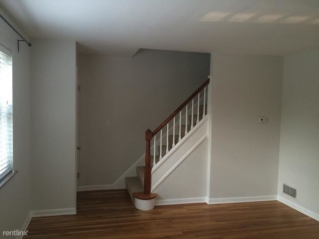 Building Photo - 2 br, 1.5 bath Duplex - 509 Rosemont Ave