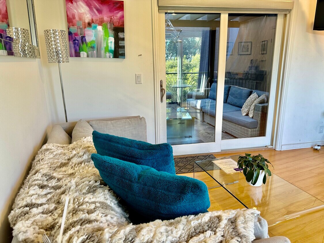 Foto principal - 3750 Market St