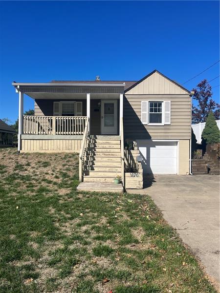 Primary Photo - 1676 2nd St