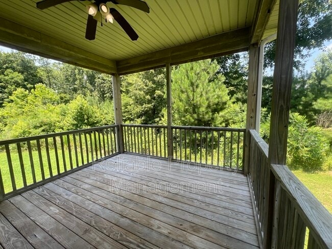 Building Photo - 137 Bobby Ray Ct