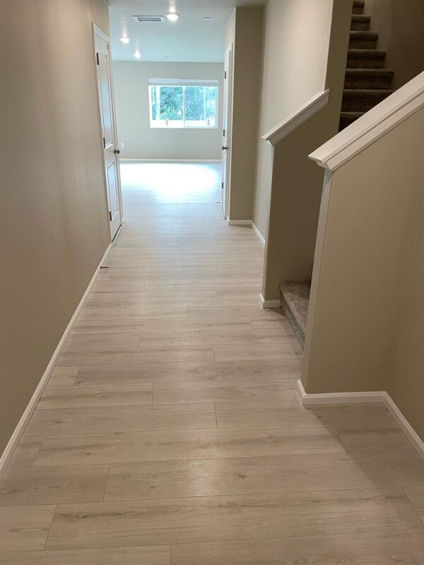 Foto del edificio - 1909 18th Ave SW