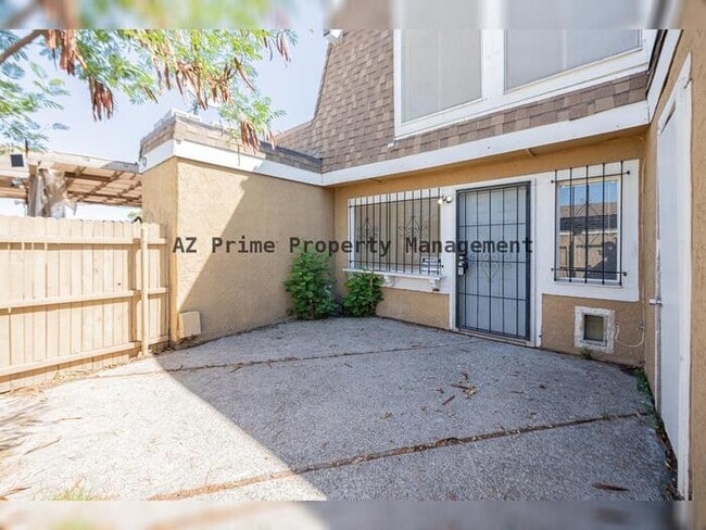 Building Photo - 8445 N 34th Ave