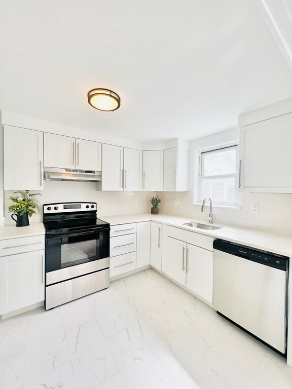 Foto principal - 220 Quincy Shore Dr