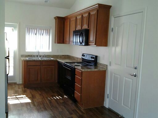 Foto del edificio - 3513 E Viking Rd