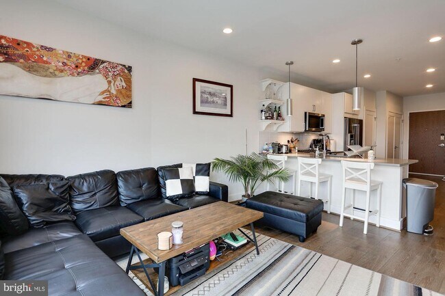 Foto del edificio - 2337 Champlain St NW