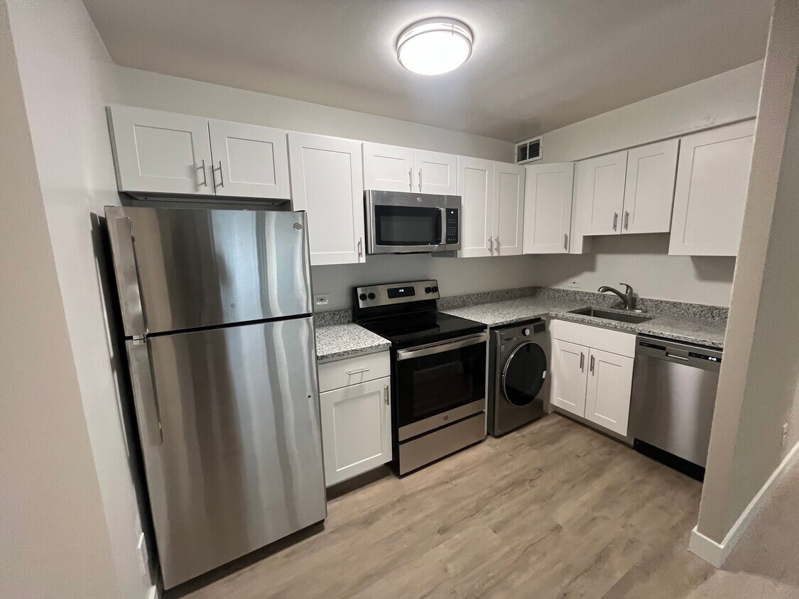 BonAire Apartments in Milwaukee, WI