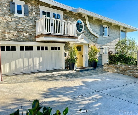 Building Photo - 31678 Seacove Dr