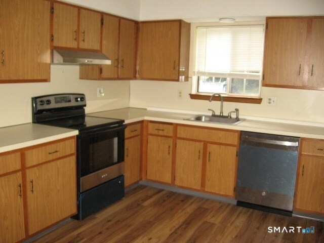 Foto del edificio - 975 Meriden Rd