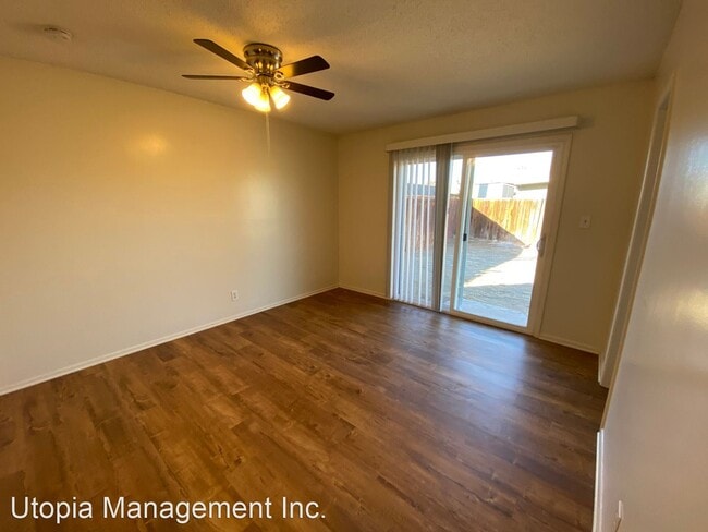 Building Photo - 3 br, 2 bath House - 1127 W. Ave H6