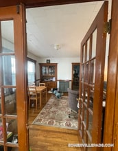 Building Photo - 63 Pinckney St