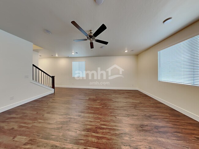 Foto del edificio - 4094 Bold Stripe Ave