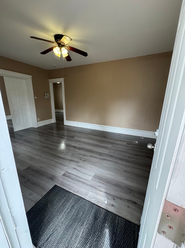 Building Photo - 11 Columbia Ave