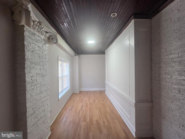 Building Photo - 137 S 56th St