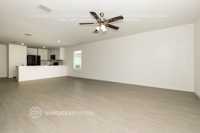 Foto del edificio - 1616 Lercara Ln