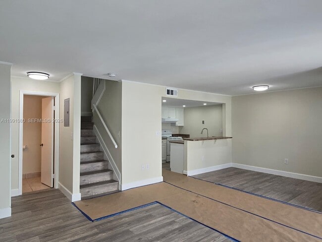Building Photo - 6825 SW 45th Ln