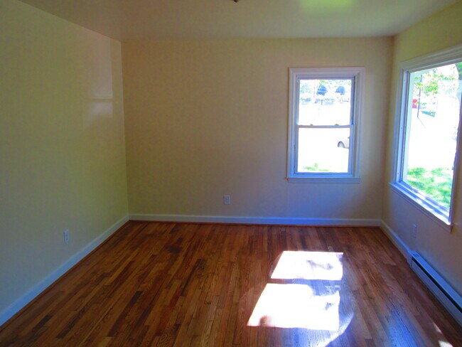 Building Photo - 220 Race Blvd