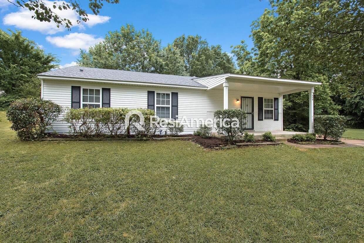Primary Photo - 4 br, 2 bath House - 209 Friendship Cv