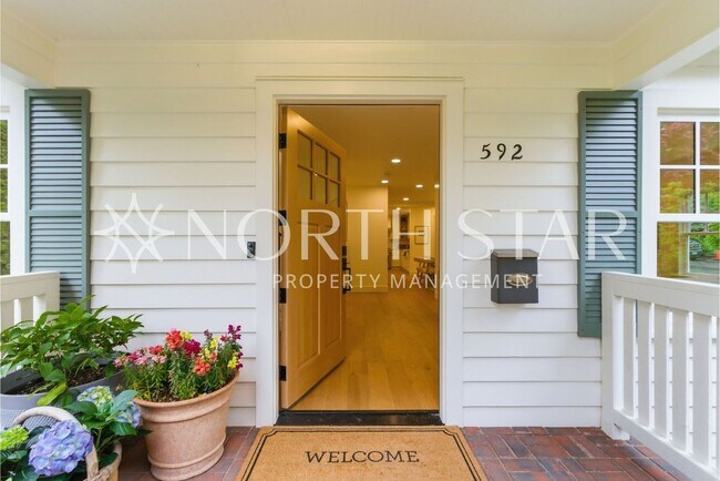 Foto del edificio - 592 9th St