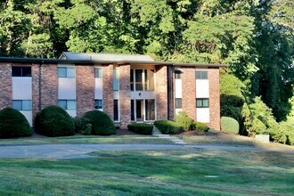 Building Photo - 3 Murphys Ln