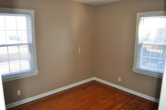 Foto del edificio - 3532 Brockton Ln
