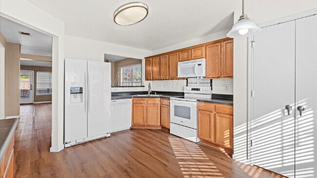 Building Photo - 7215 Falcon Trail