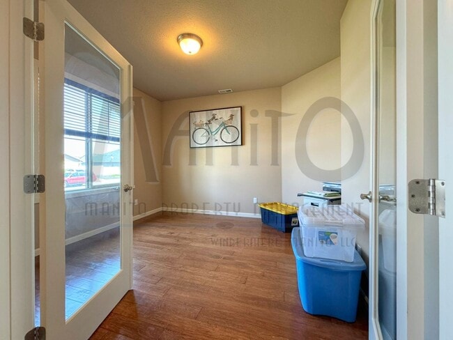 Building Photo - Immaculate Cheney Rancher Home