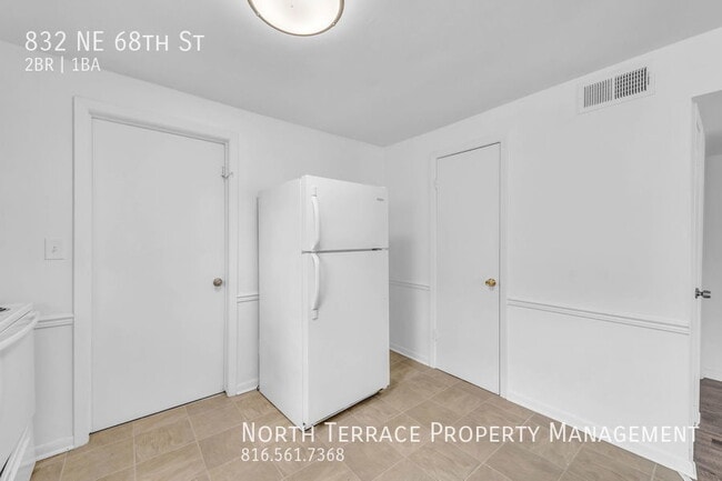 Building Photo - Cute, Cozy 2BR with Modern Upgrades