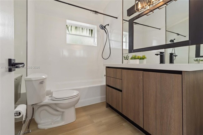 Building Photo - 900 Belle Meade Island Dr