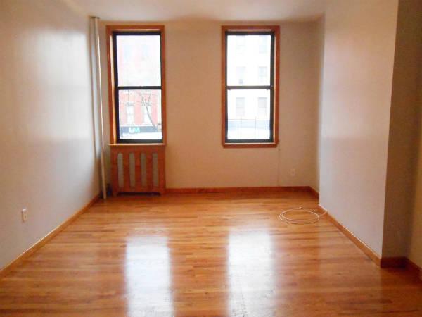 Building Photo - 677 9TH Ave