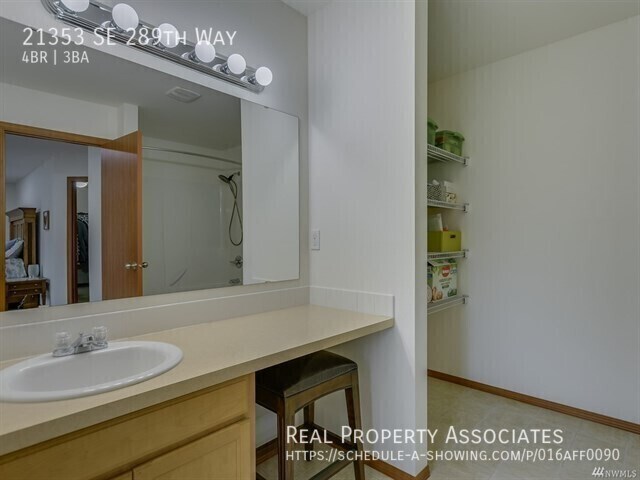 Building Photo - 21353 SE 289th Way
