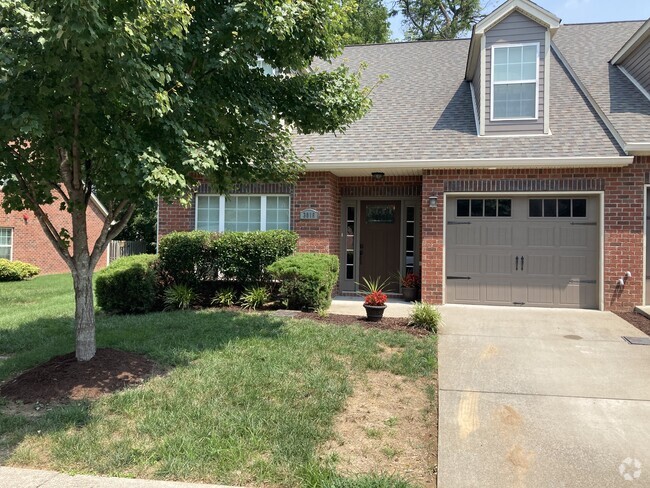 Building Photo - 3018 Whitland Crossing Dr