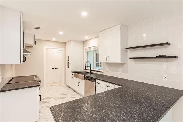 Foto del edificio - 4112 Barnsley Ct