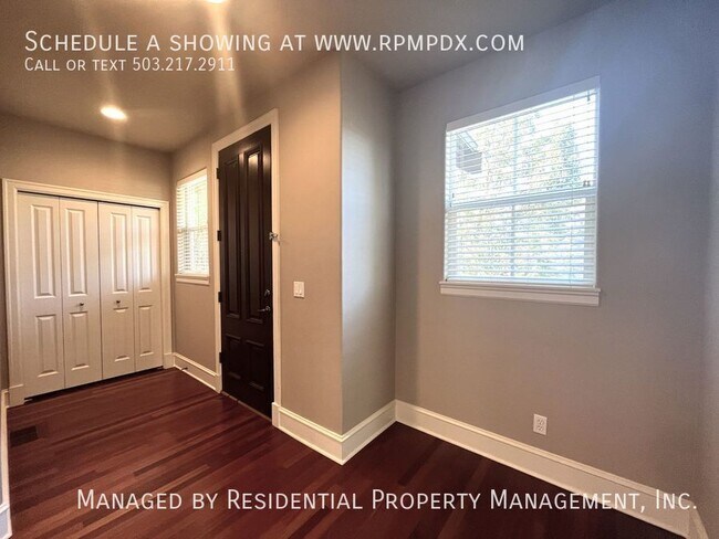 Foto del edificio - 4602 NW 126th Pl