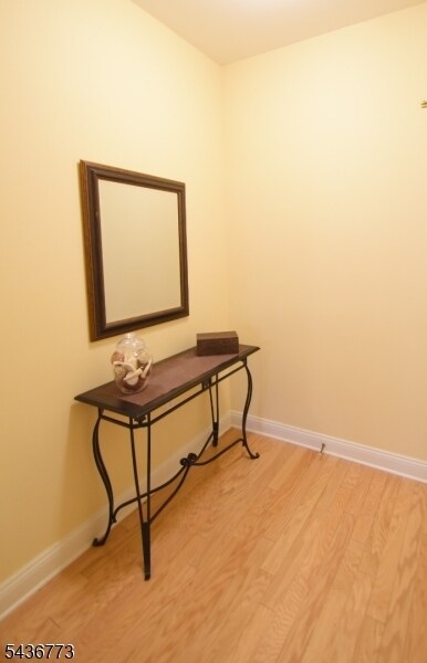 Building Photo - 2312 Ramapo Ct