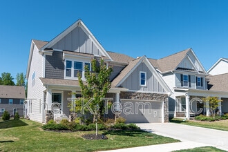Building Photo - 2046 Saddlebred Dr