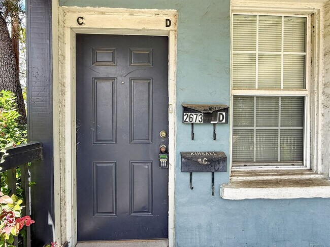 Foto del edificio - 2671-2673 Forbes Street