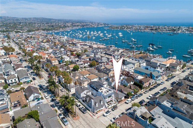 Building Photo - 122 Apolena Ave