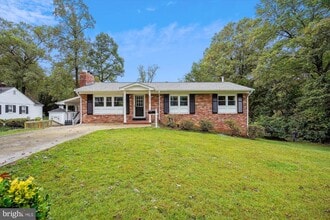 Building Photo - 2226 Westwood Pl
