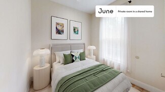 Building Photo - Room in Shared 3 bed/2 bath home
