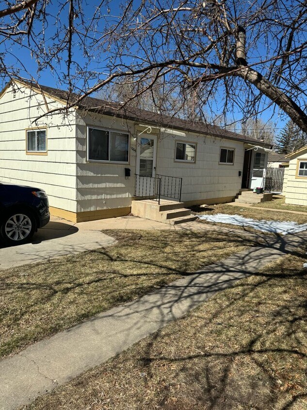 1005 Russell St, Laramie, WY 82070 House Rental in Laramie, WY