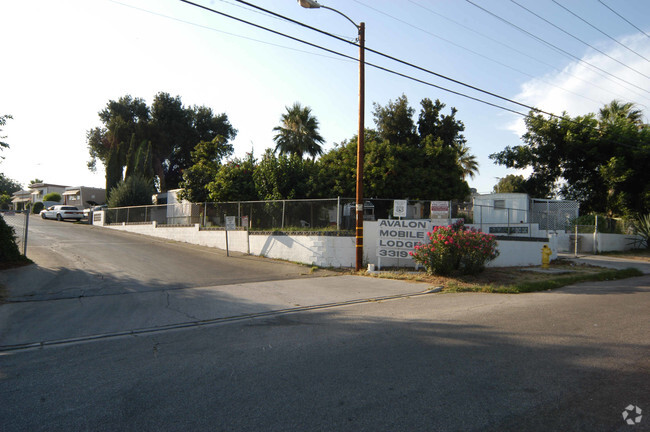 Building Photo - Avalon Mobile Home Park